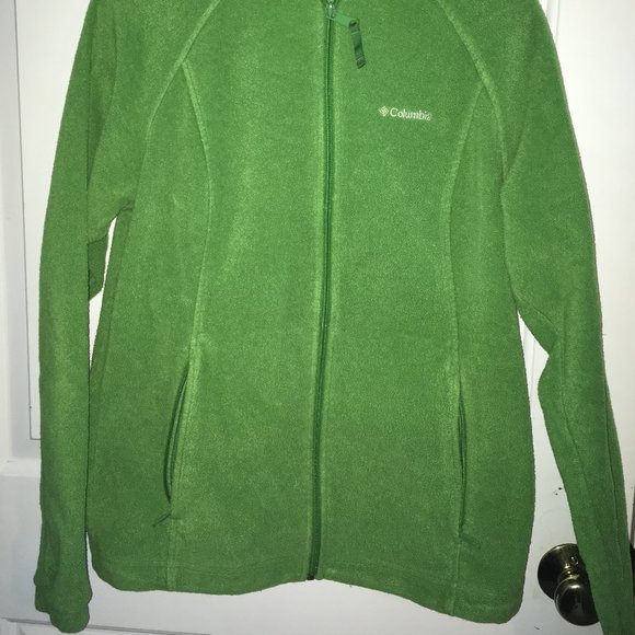 Light green fleece jacket - Picture 2 of 5